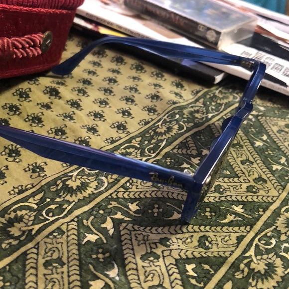 RAY-BANS The Icon Collection - Picture 7 of 7